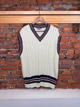 Load image into Gallery viewer, Y2K David Ruba Sweater Vest (XL)
