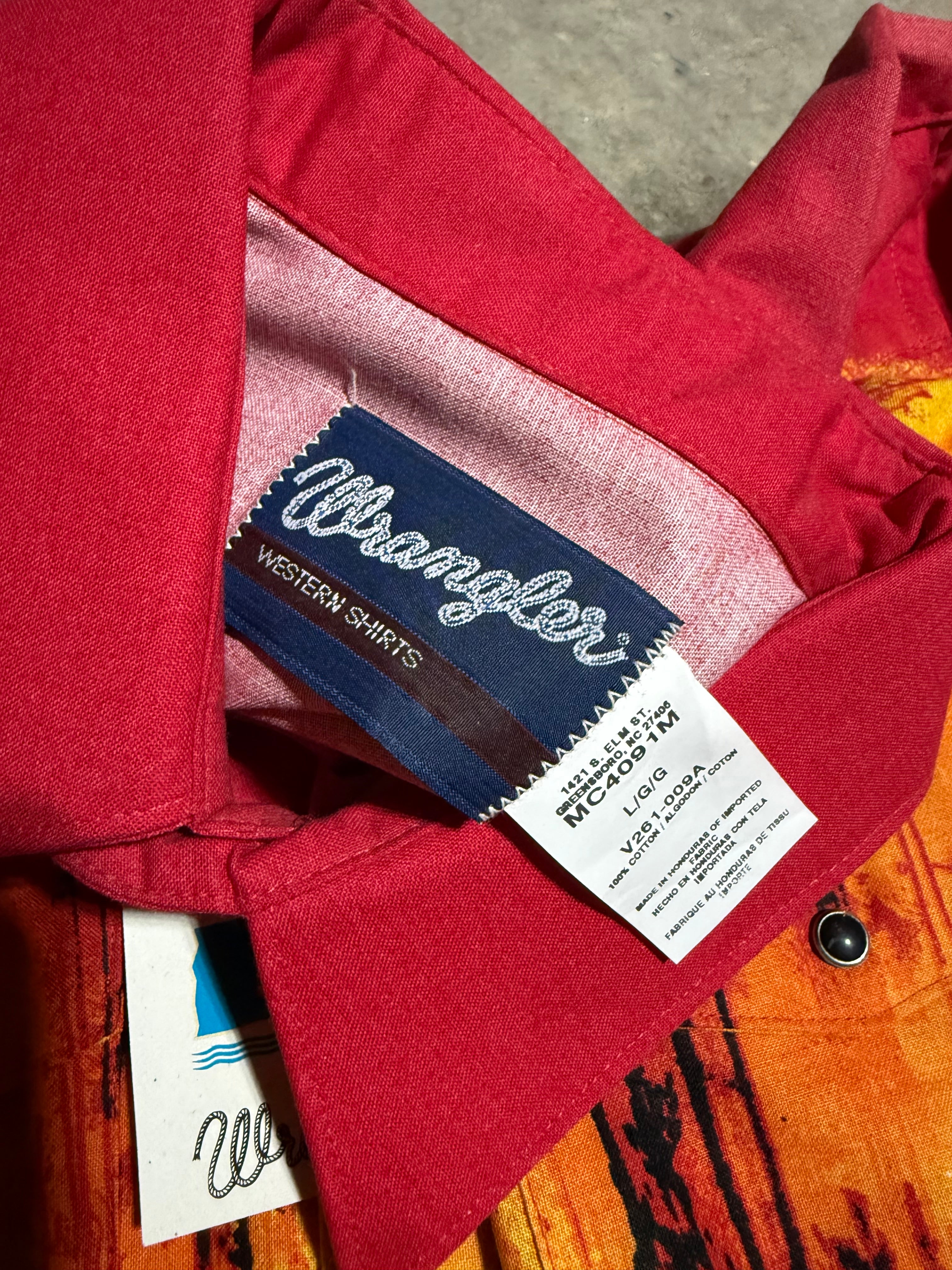 Vintage Wrangler Flaming Forest Pearl Snap Shirt (L)