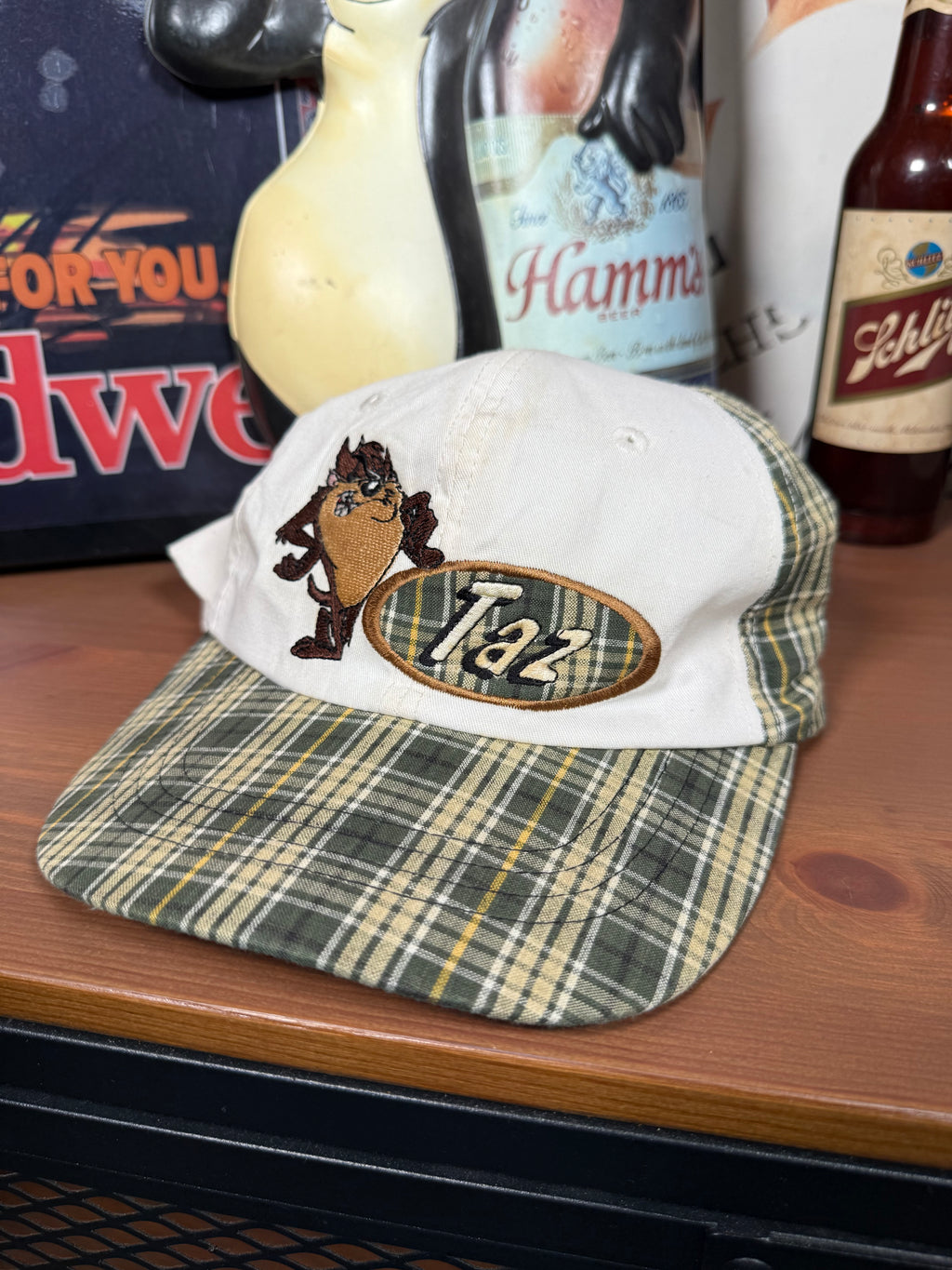 Lot of 2 Vintage 1996 Taz Embroidered Elastic Strap Hats
