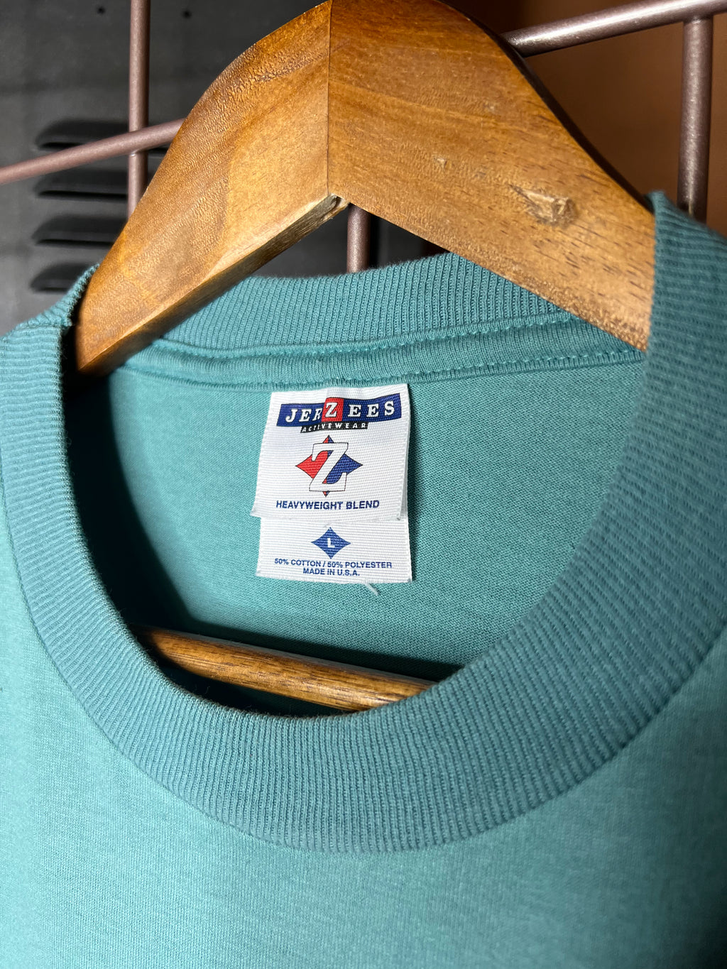 Vintage Sweet Sixteen Horse Race Tee (L)